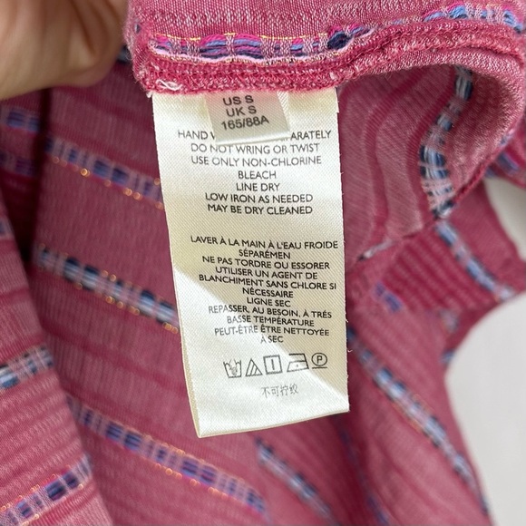 ANTHROPOLGIE PILCRO The Bo Boyfriend Embroidered Button Down Red Top Size Small - Picture 10 of 10